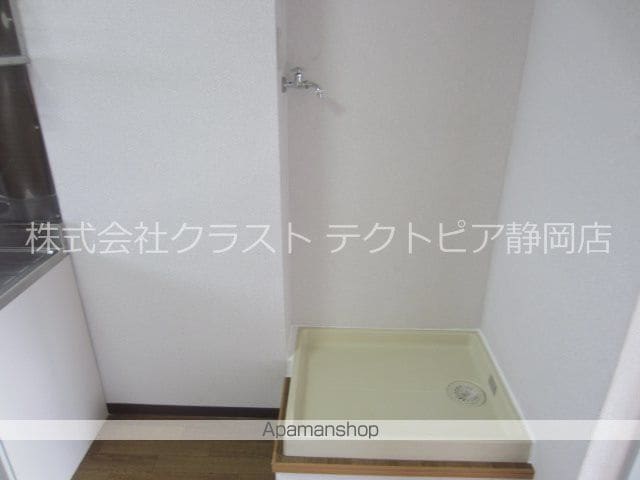 マンションエタニティーの内装写真