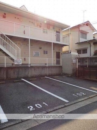 アーバンＦ[2DK/40.57m2]の駐車場
