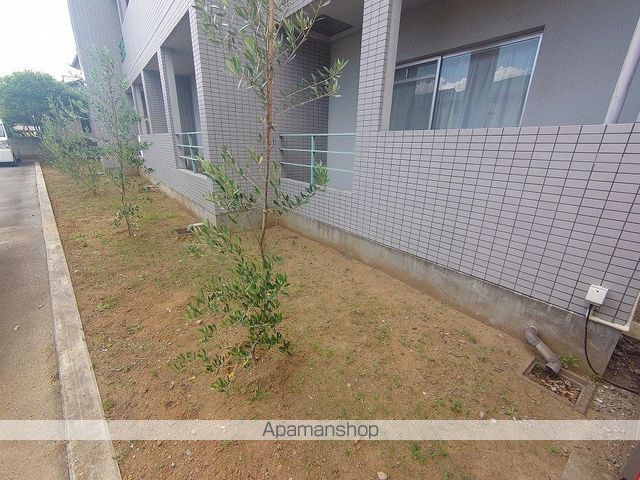 ラドウィンマンションB棟の外観写真