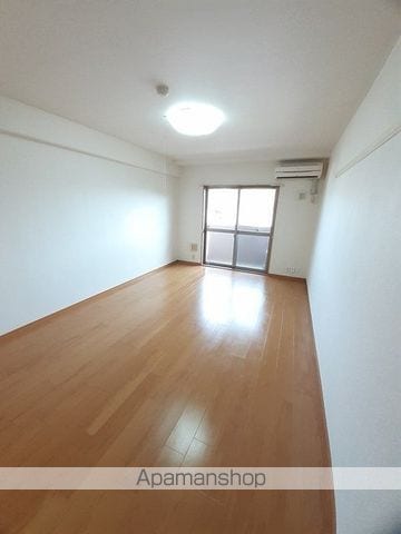 ヴィラ グレイス IIの内装写真