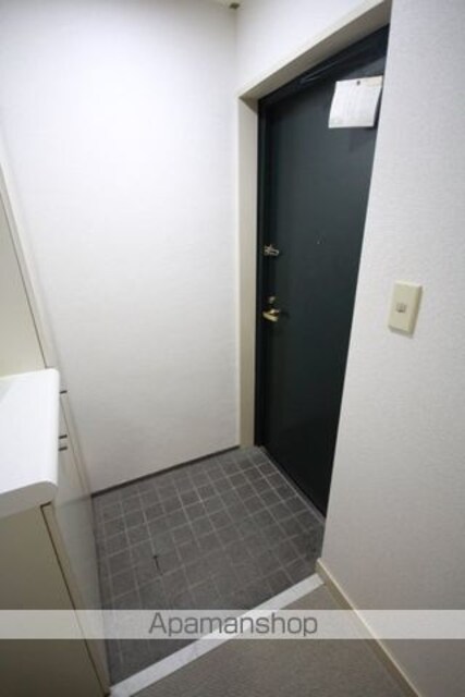 ロアール南竹屋[1K/29.89m2]の玄関