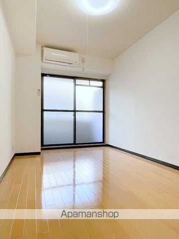ティックランド南船場の内装写真