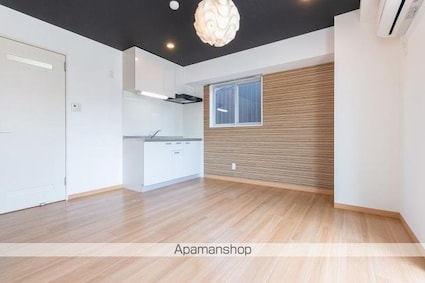 香川県高松市本町[1LDK/30.08m2]のリビング・居間