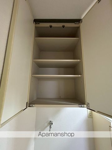 ドルフ鶴巻NO.16の内装写真
