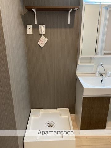 カヴァロの内装写真