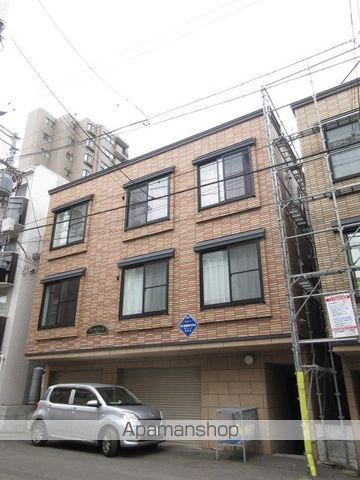 クチュール西線6条の外観写真