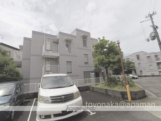 六龍苑岡町の外観写真