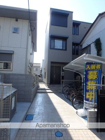 フェリシードの玄関写真