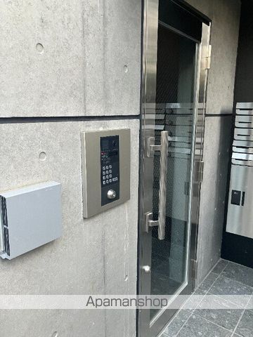 クレドコート荻窪の玄関写真