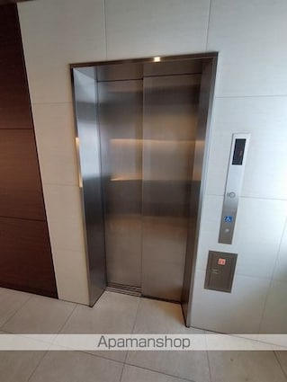 ＩＳ（イズ）[2LDK/63.03m2]の共用部2