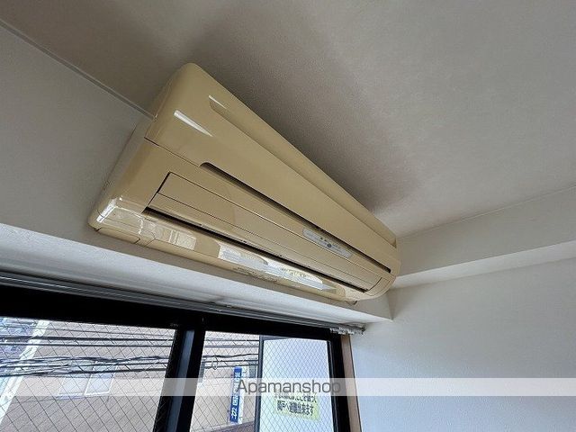 クイーンライフ新今里の内装写真
