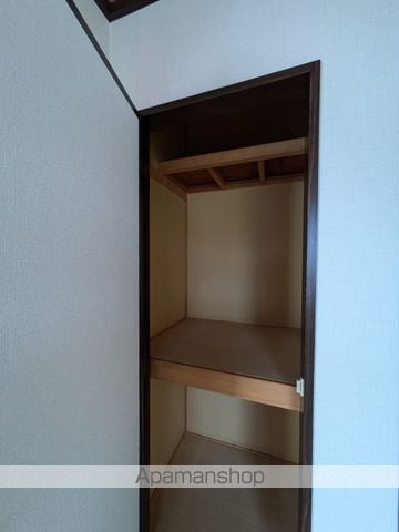 フレグランス衣笠の内装写真