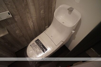 東京都新宿区新宿６丁目[1K/25.5m2]のトイレ