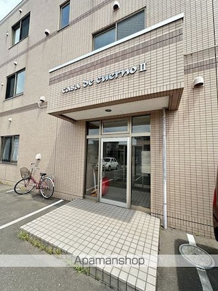 カーサデクエルノⅡ[1LDK/45.3m2]のエントランス