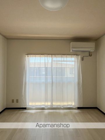 ベルハウス和地山Aの内装写真