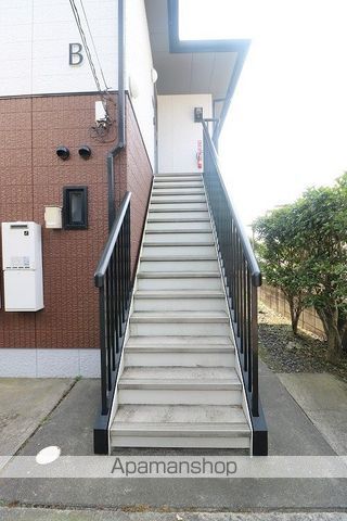 ディアスさくらの玄関写真