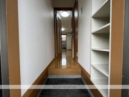 滋賀県甲賀市水口町水口[1R/23.19m2]の玄関