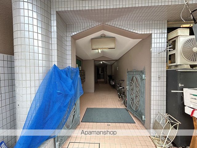 ビラシャレルの玄関写真