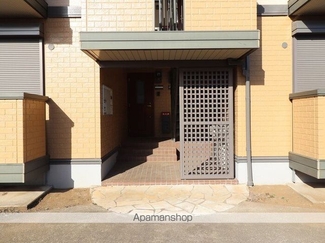 メイプルヒルの玄関写真