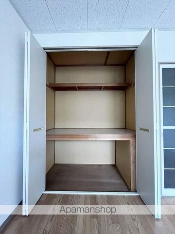 セゾン和気 Aの内装写真