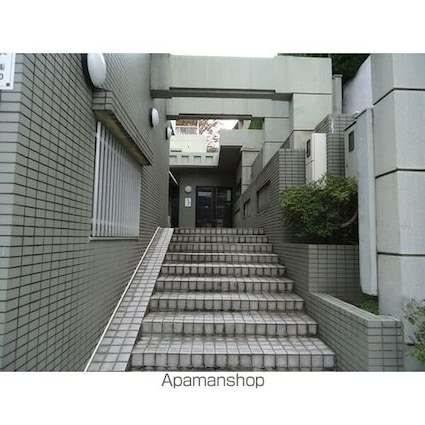 ラウムズ虹ヶ丘[2K/40.7m2]の外観3