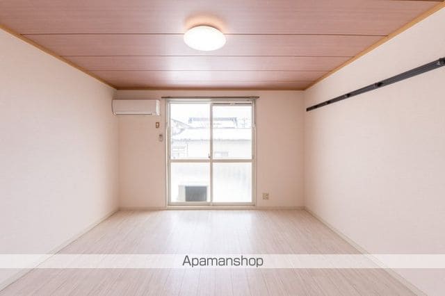 ニフティーテンの内装写真