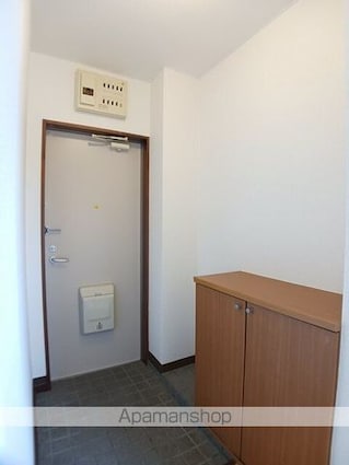 広島県三原市須波１丁目[3LDK/66.21m2]の玄関