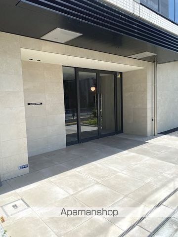 HY’S綾瀬IIの玄関写真