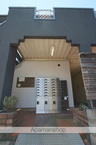 ジュネス鶴ヶ島の玄関写真