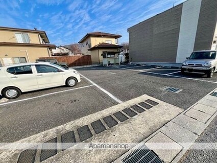 レオネクストえぼし[1K/29.47m2]の駐車場