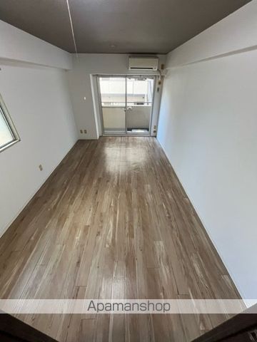 エクセランス梅田西の内装写真