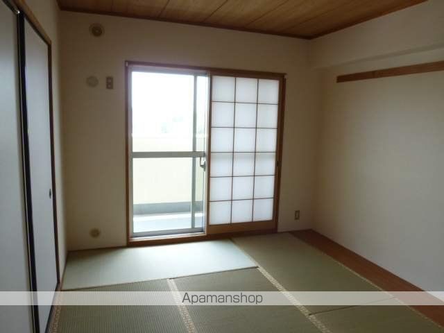 名鉄鈴彦小坂本町ハイツの内装写真