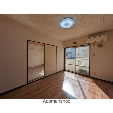 シャルマンSの内装写真