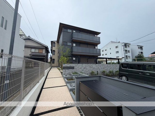D-ROOM中小阪