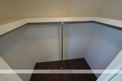 ＬＩＧＨＴ　ＴＥＲＲＡＣＥ　新宿御苑[2SLDK/68.52m2]の収納