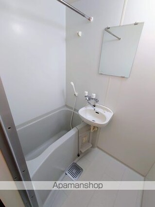 レオパレスＢｒｉｇｈｔｏｎ宮司[1K/19.87m2]のバス