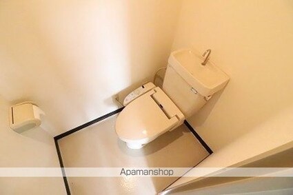 サンライズ西川[2LDK/48.6m2]のトイレ