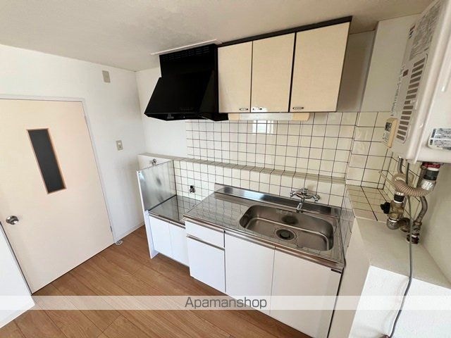 マンションブルク[3LDK/56.34m2]のキッチン