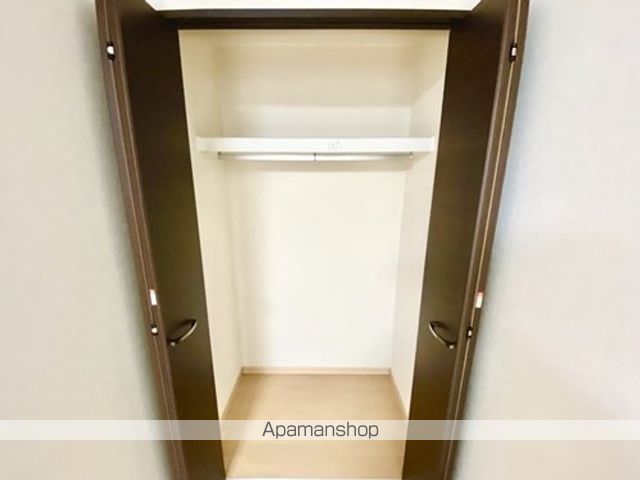 アルミザールIの内装写真