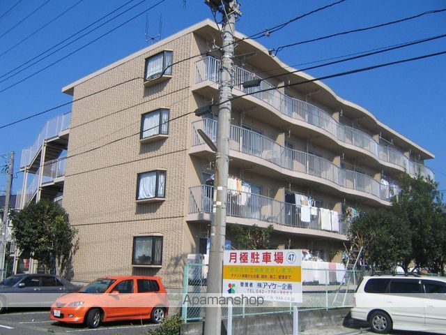 ドルチェ河本の玄関写真