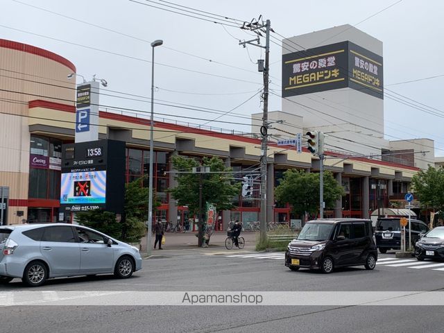 函館市 2階建 築52年の周辺写真