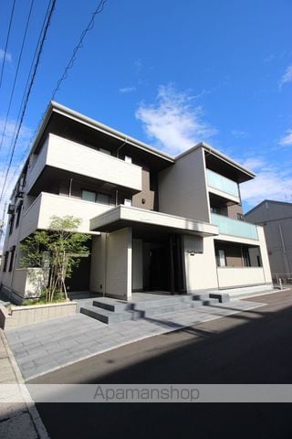 グランシャリオ東深津の外観写真