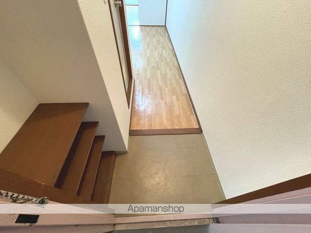 三甲イエムの内装写真