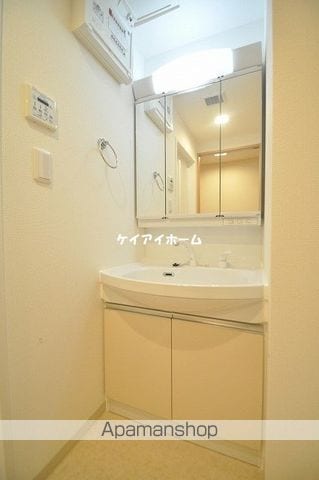 リビンコートSTUDIO富町アネックスの内装写真
