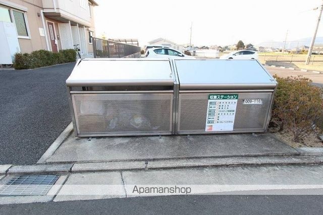 香川県高松市三名町[2LDK/58.27m2]の共用部4