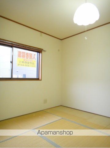 LA・FAMILLEの内装写真