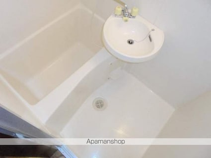 アクティス元町[1K/25.37m2]のバス