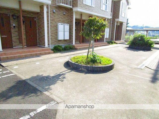 アルモニー IIの玄関写真