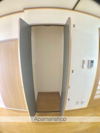 フラワー５番館[1LDK/40m2]の収納