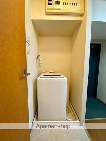 CANVASSすすきのの内装写真